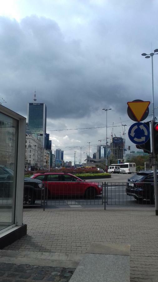 Metro Centrum Bed Warszawa Eksteriør billede